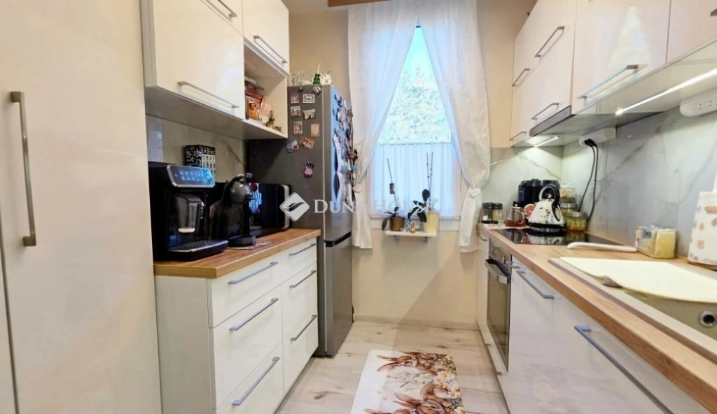 Eladó lakás, Szombathely