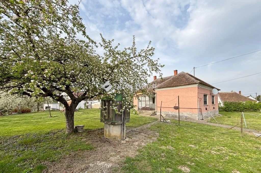 Eladó ház, Vasszécseny