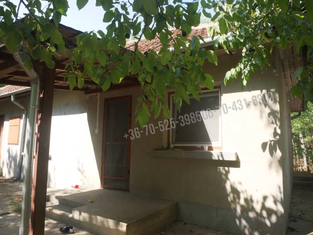 For sale grange, Albertirsa, Irsa