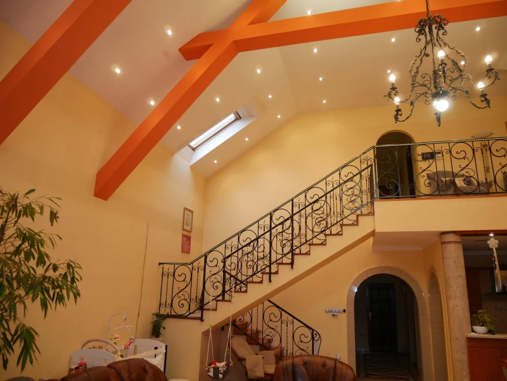 Eladó Családi ház, Monor, Belváros, 286nm, 190000000 Ft