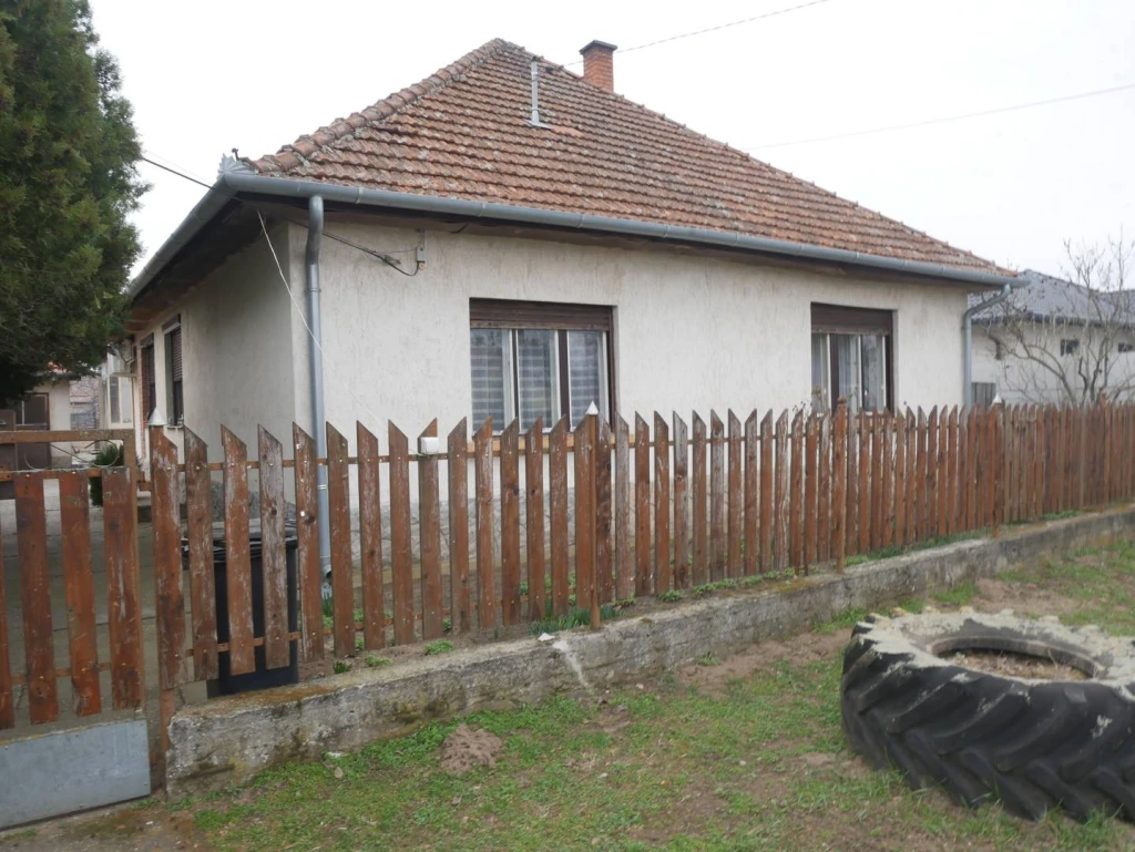 Eladó Családi ház, Albertirsa, Irsa, 102nm, 55900000 Ft
