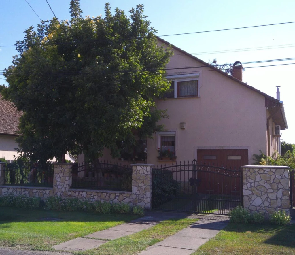 Eladó Családi ház, Albertirsa, Irsa, 182nm, 129000000 Ft