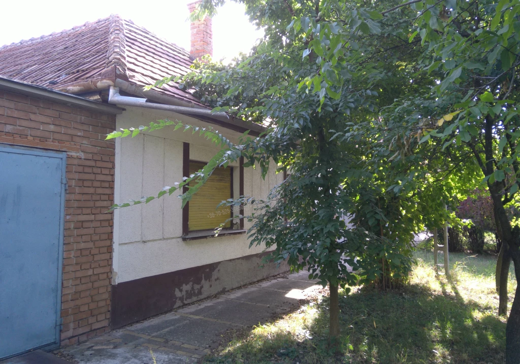 Eladó Családi ház, Cegléd, Kertváros, 57nm, 21500000 Ft