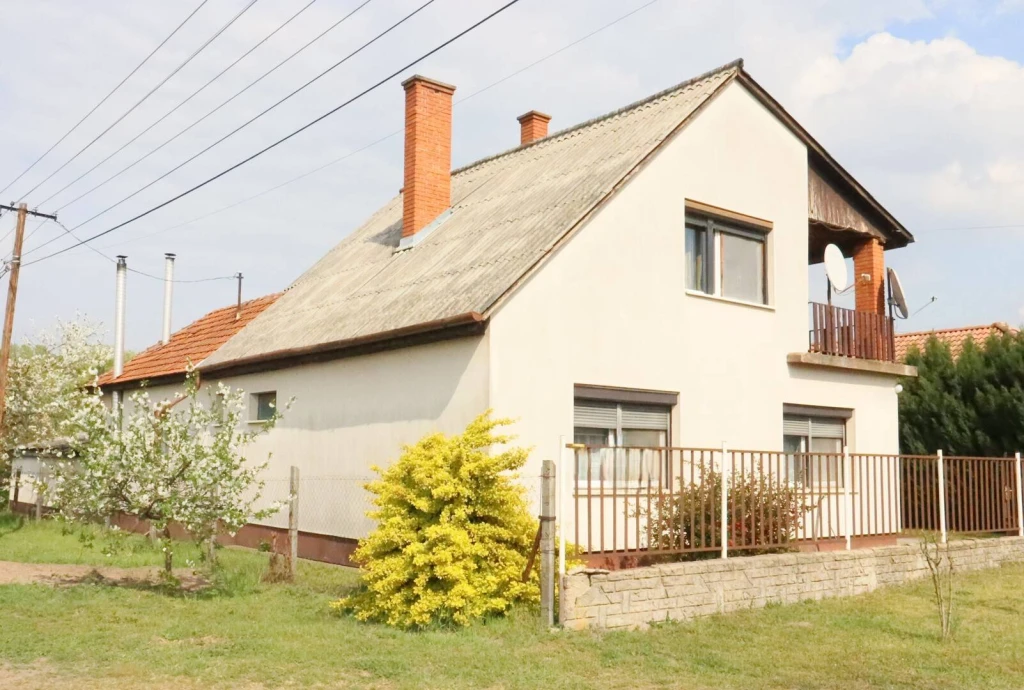 Eladó Családi ház, Albertirsa, Alberti, 137nm, 75900000 Ft