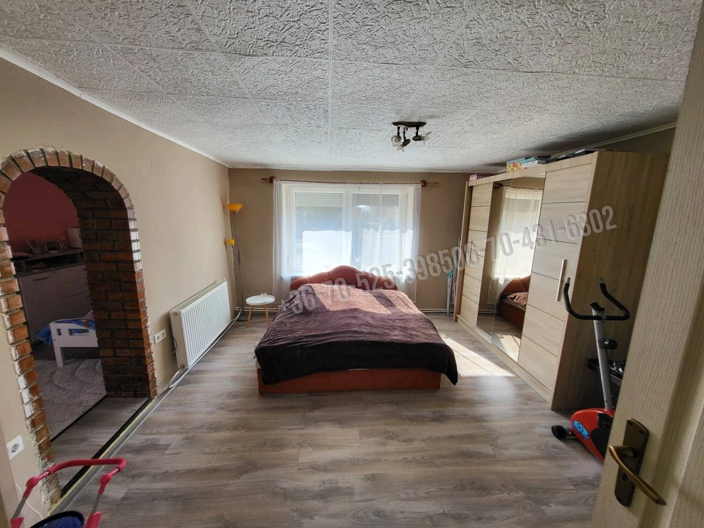 Eladó Családi ház, Törtel, 80nm, 45000000 Ft