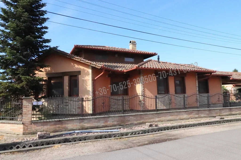 Eladó Családi ház, Albertirsa, Irsa, 127nm, 129999000 Ft