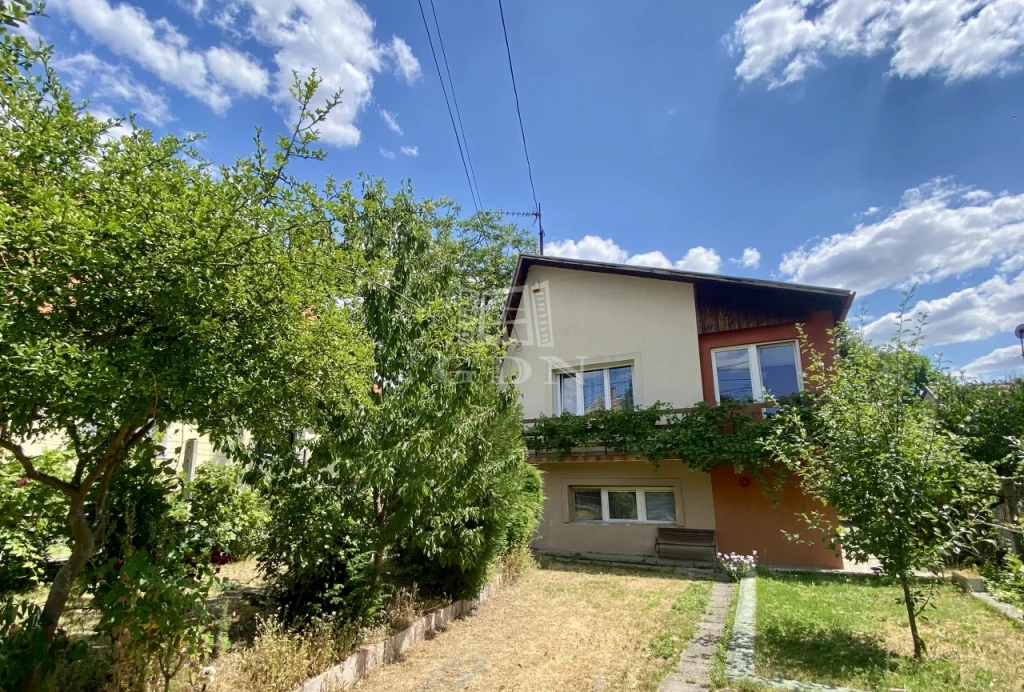 Eladó családi ház, Budapest XXII. kerület, Budafok, Csendes, kedvelt részen