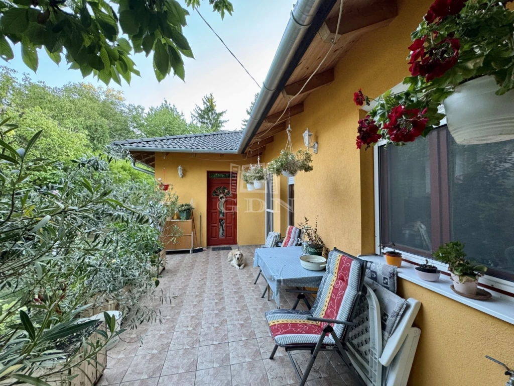 Eladó családi ház, Diósd, Égettvölgy, Remek elosztású földszintes!