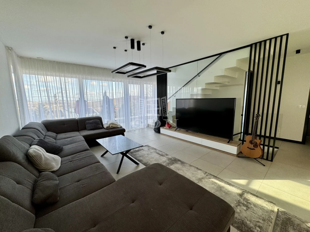 For rent house, Budaörs, Budaörsi Kamaraerdő, Luxus kompromisszumok nélkül