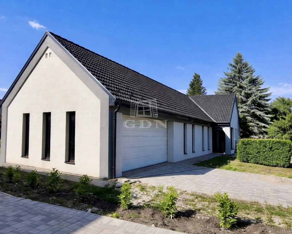 c3-1-name c2-1-name, Biatorbágy, Új építés, központi helyen