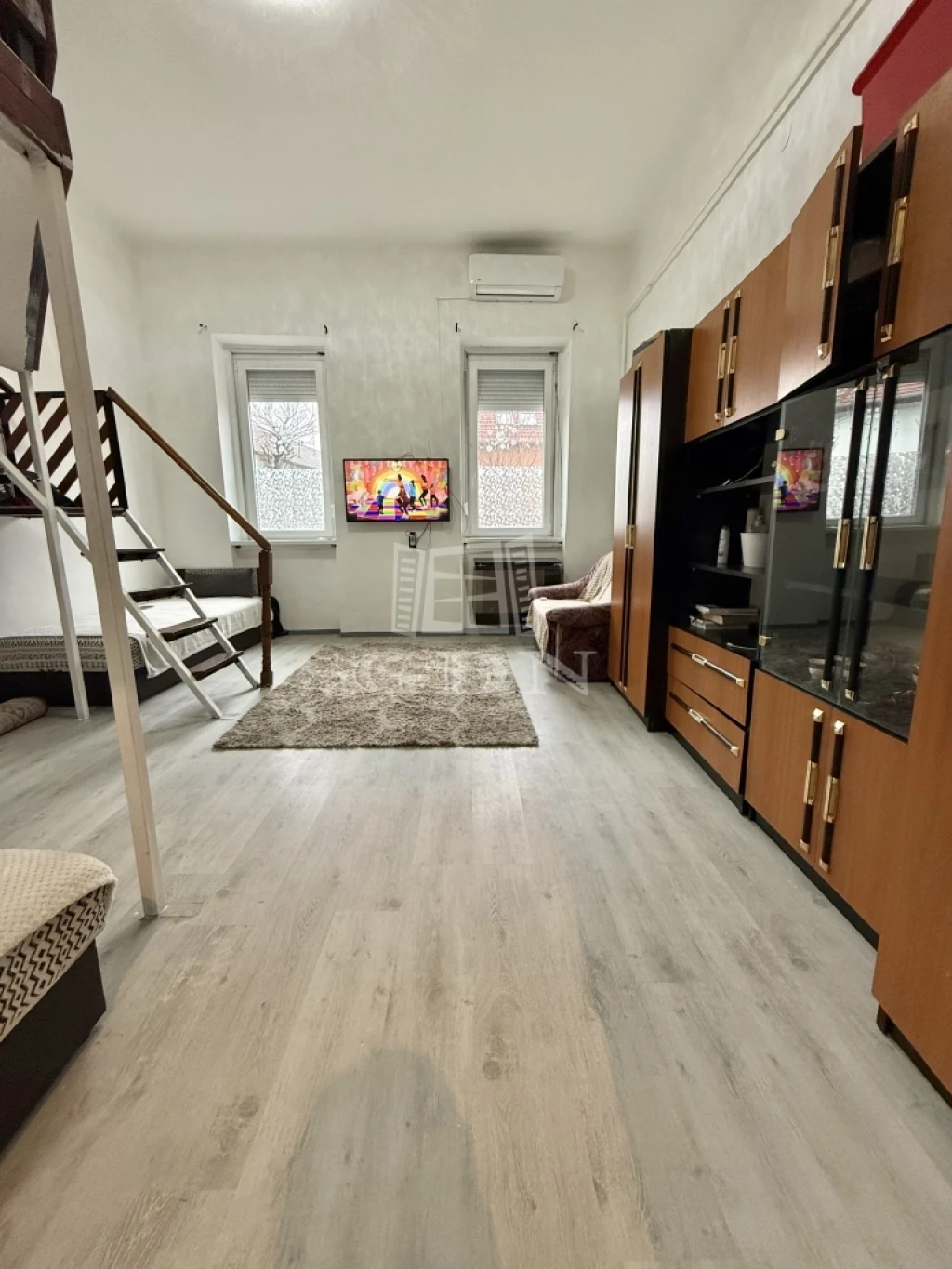 c3-1-name c2-19-name, Budapest XX. kerület, Pesterzsébet, Praktikus kis otthon