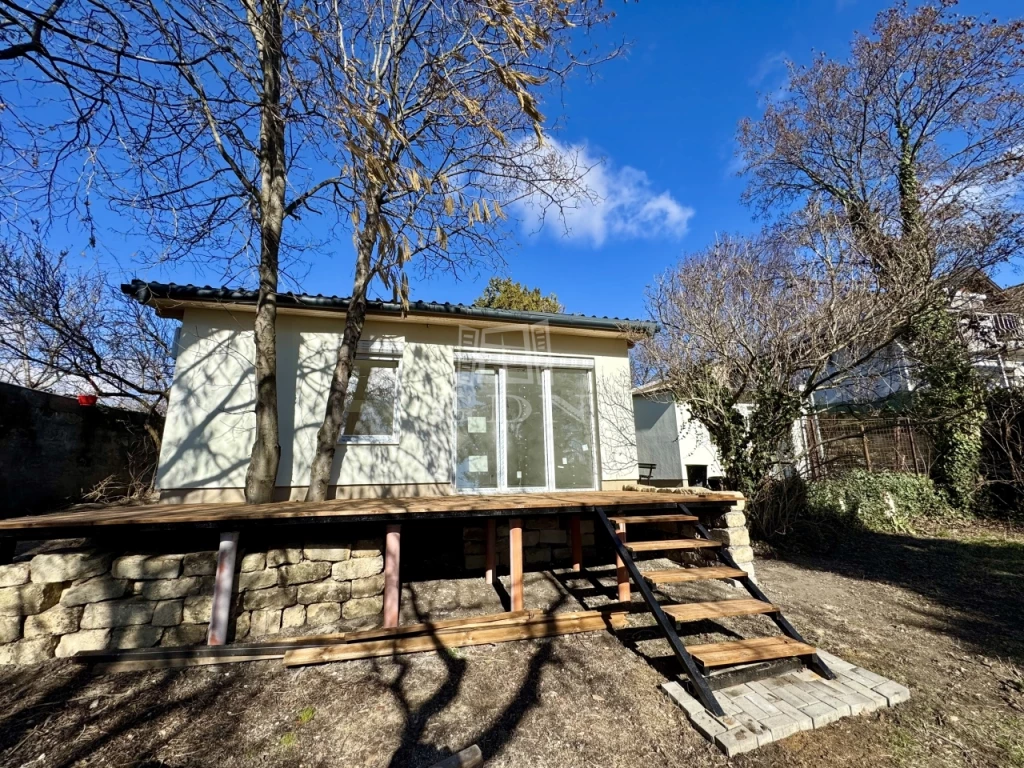 For sale house, Budapest XXII. kerület, Baross Gábor telep, Újjáépített házikó