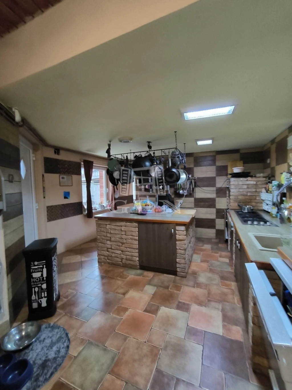 Eladó családi ház, Veresegyház, Mézesvölgy, Öreg-tó közelében