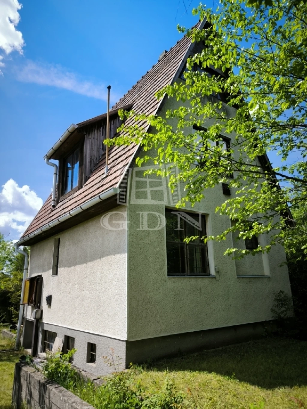 Eladó családi ház, Erdőkertes, Topolyos