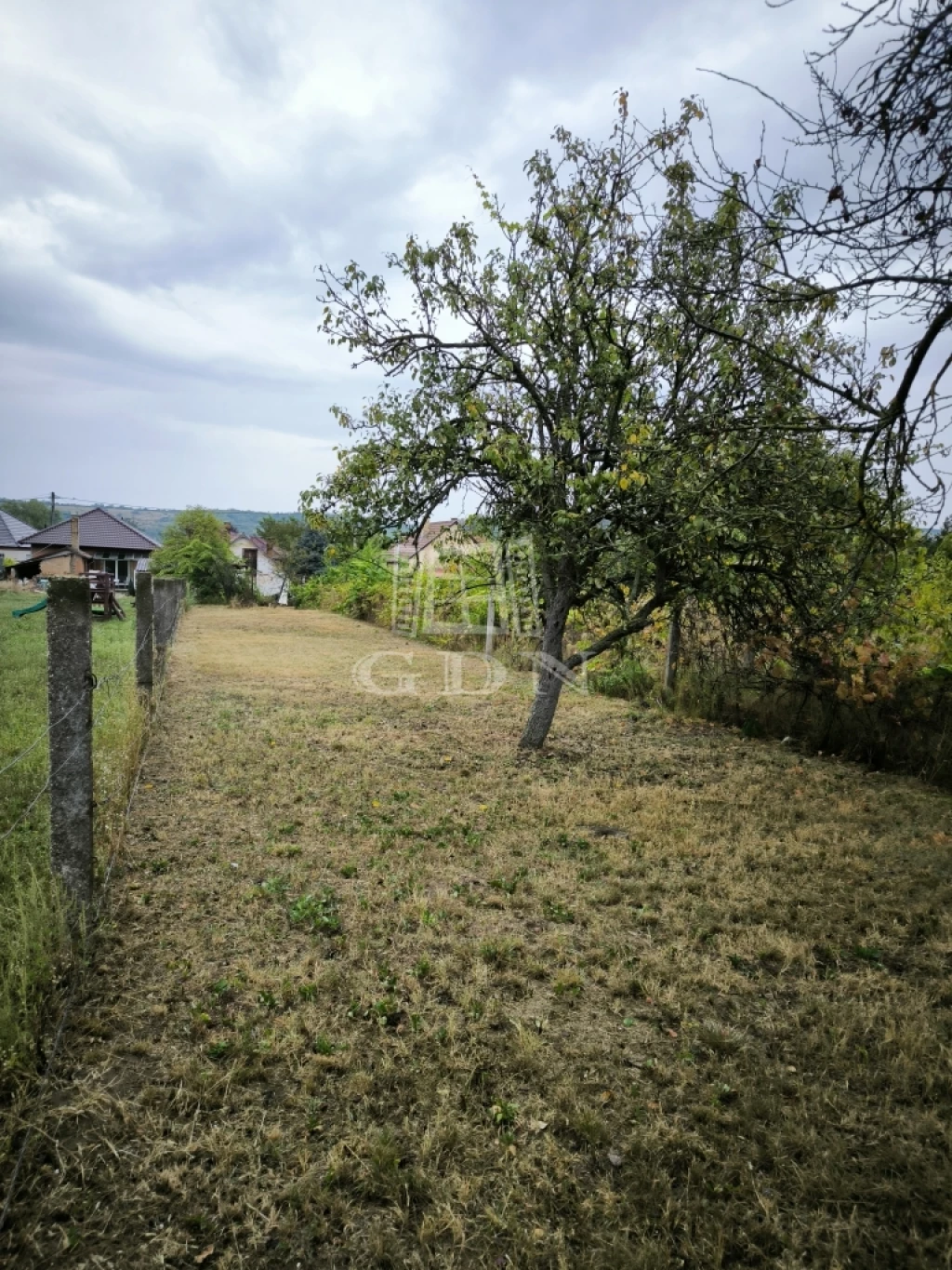 Eladó építési telek, Vácduka, csendes utcában