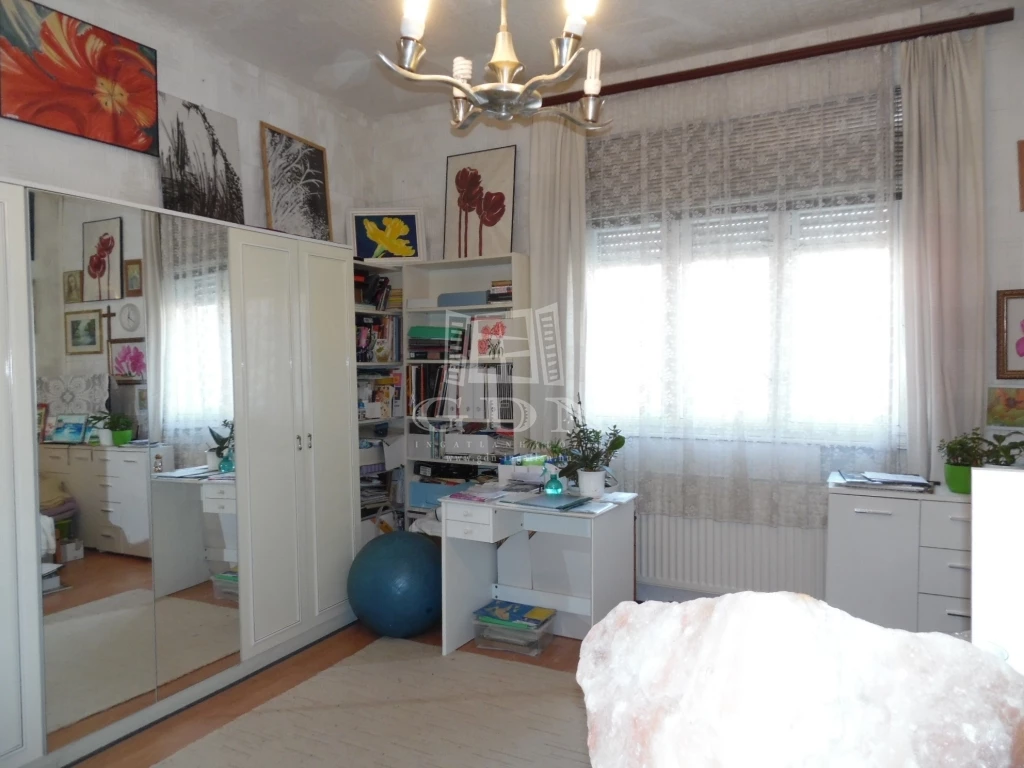 Eladó családi ház, Fót, Fótújfalu, Fótújfalu