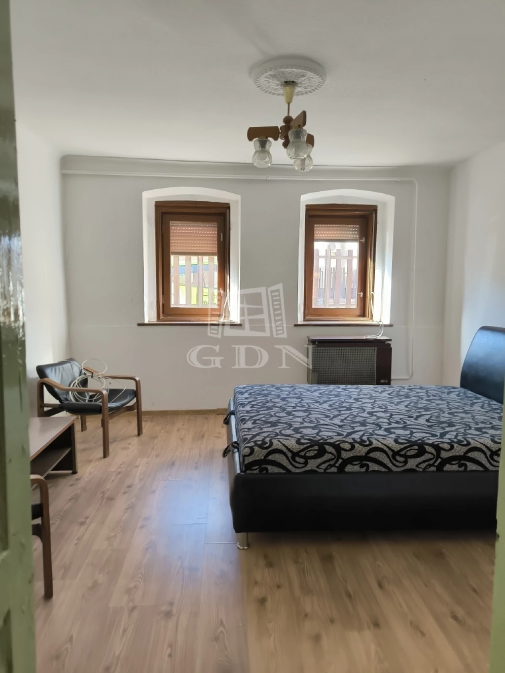 For sale house, Veresegyház, Alvég, központ közeli, csendes utca