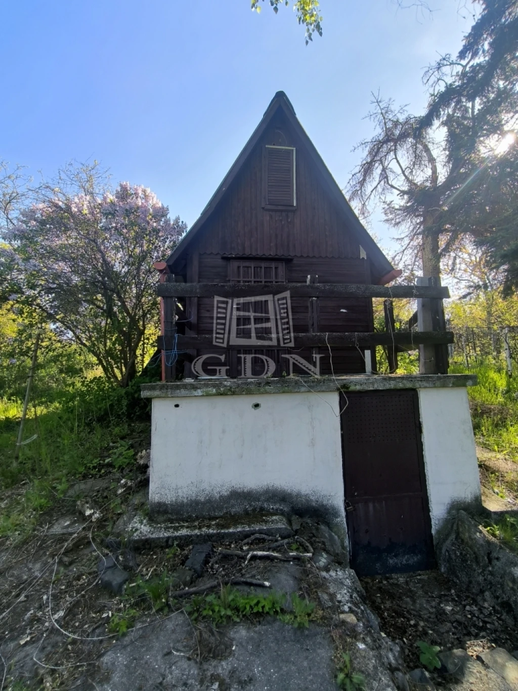 Eladó üdülő, nyaraló, Nógrád, zártkerti részén