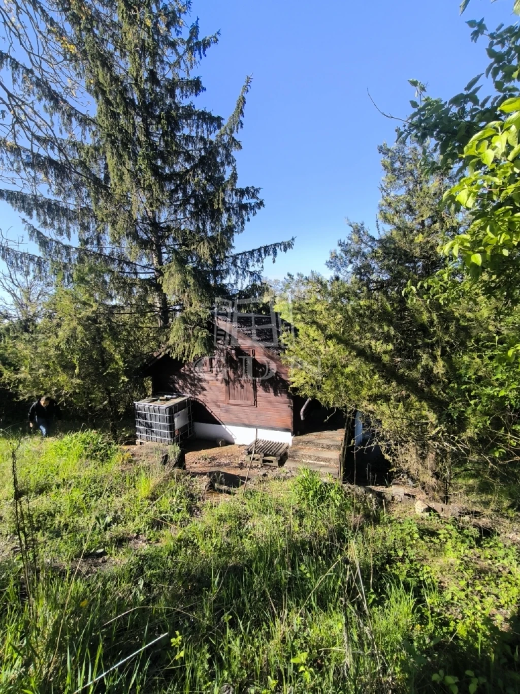 Eladó üdülő, nyaraló, Nógrád, panorámás részén