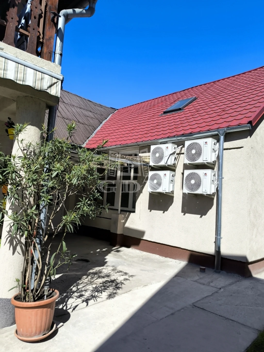 Eladó téglalakás, Dunakeszi, Városközpont, Városközpontban