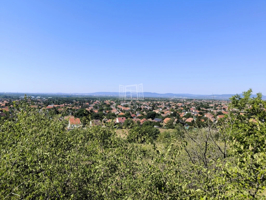 Eladó szántóföld, legelő, Fót, Kurjancs, Kurjancs