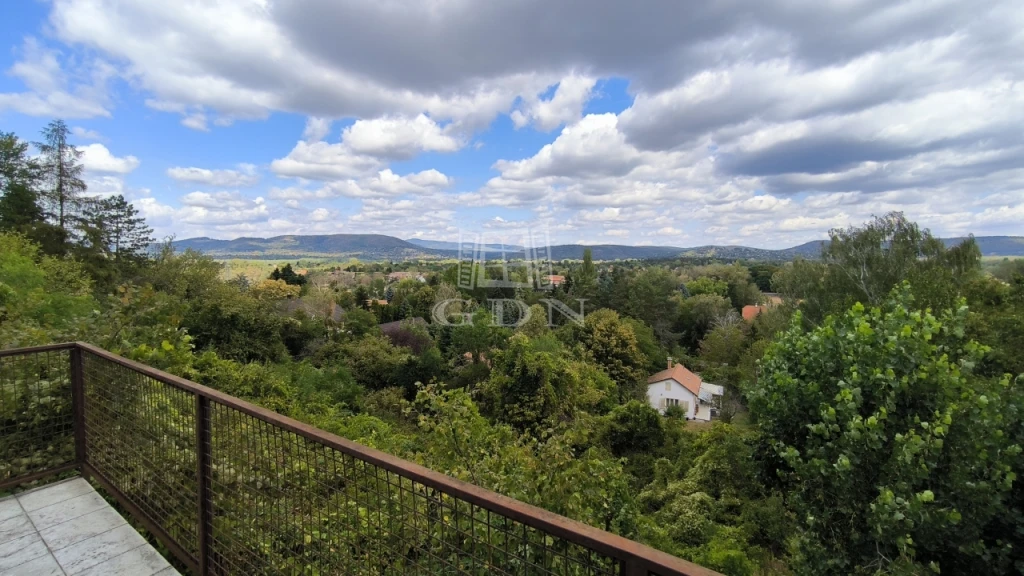 Eladó családi ház, Dunabogdány, Kőkereszt dűlő