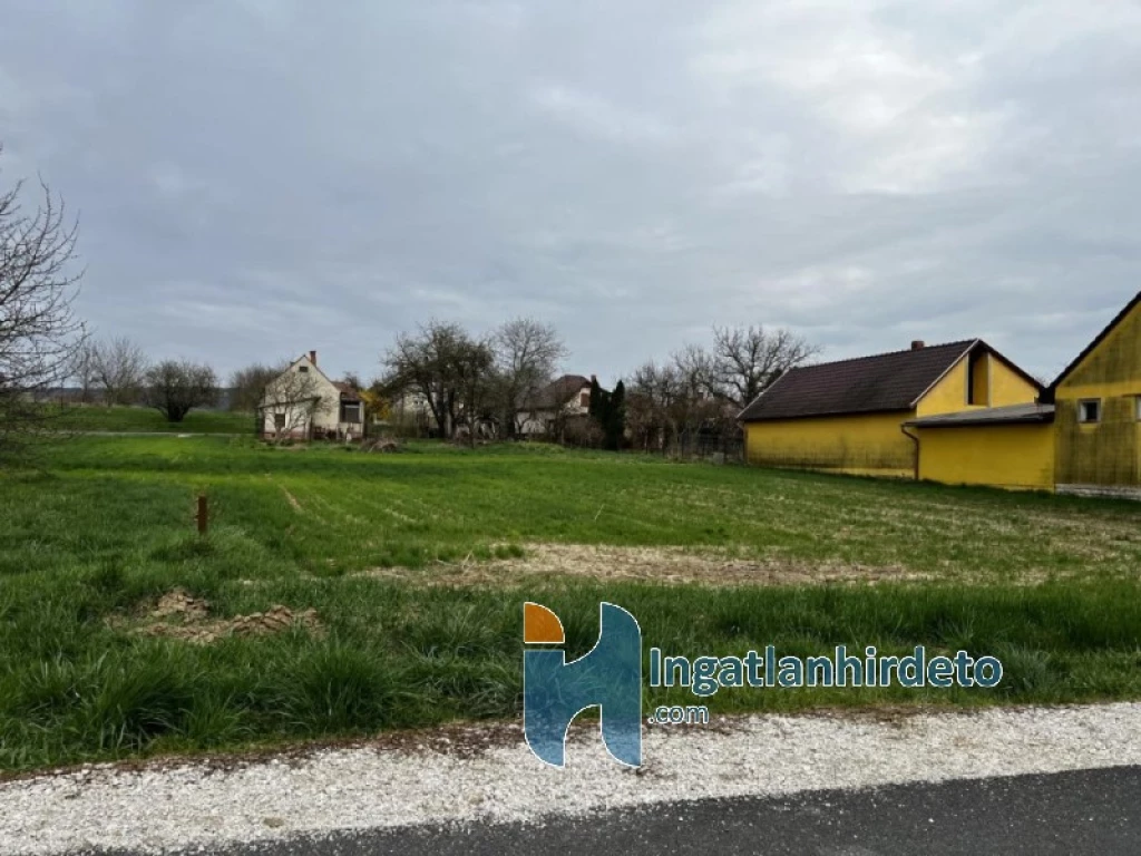 For sale lot, acreage, Zalaegerszeg, Besenyő, Esze Tamás