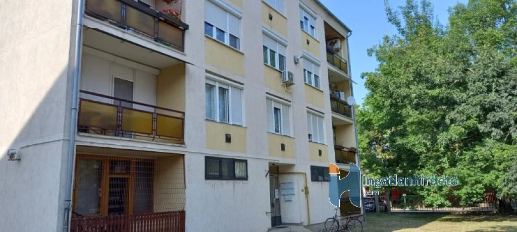 For sale panel flat, Jászberény, Pelyhes part, Puskin sétány