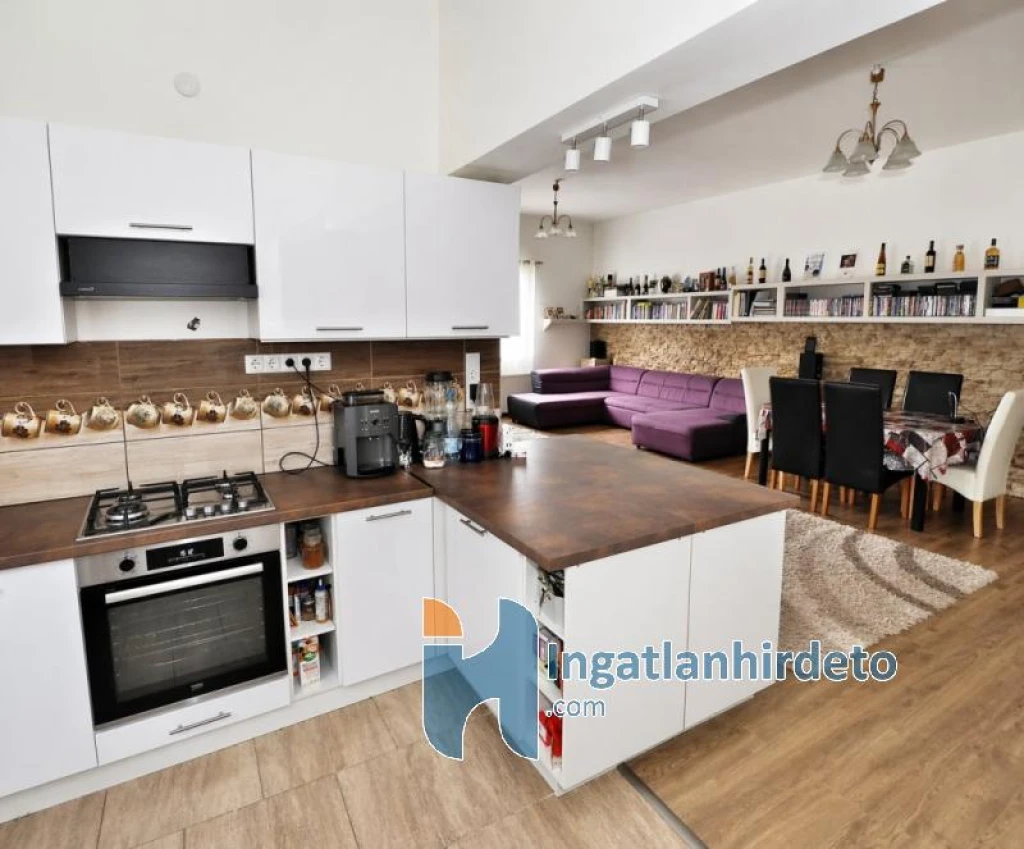 c3-1-name c2-1-name, Budapest III. kerület, Csillaghegy, Czetz János