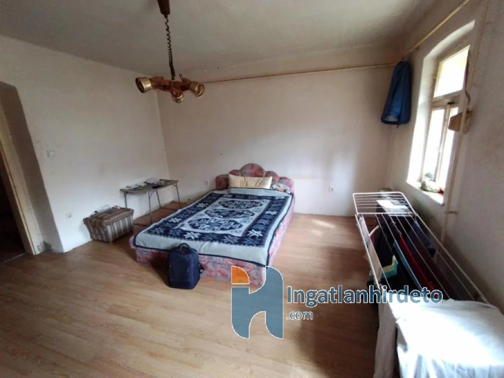 Eladó családi ház, Héhalom, Kossuth utca