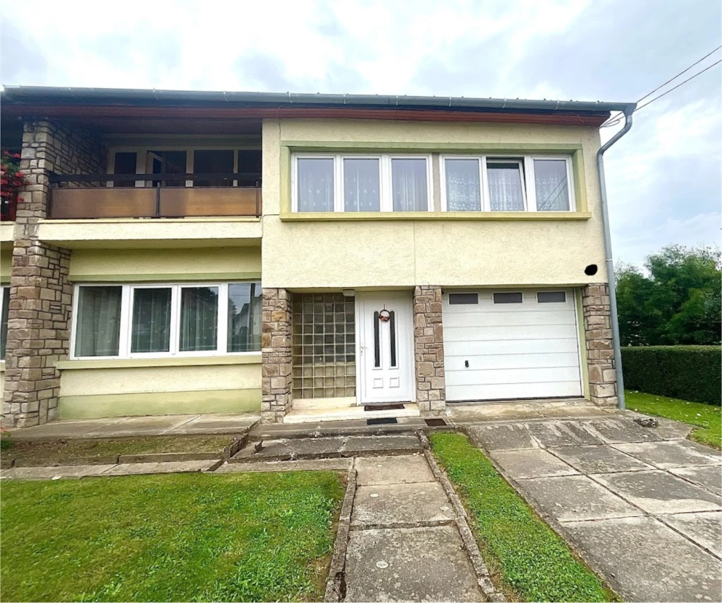 c3-1-name c2-2-name, Szentgotthárd, Árpád út