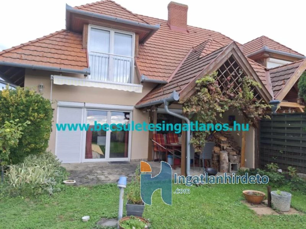 Eladó ikerház, Keszthely, Kertváros