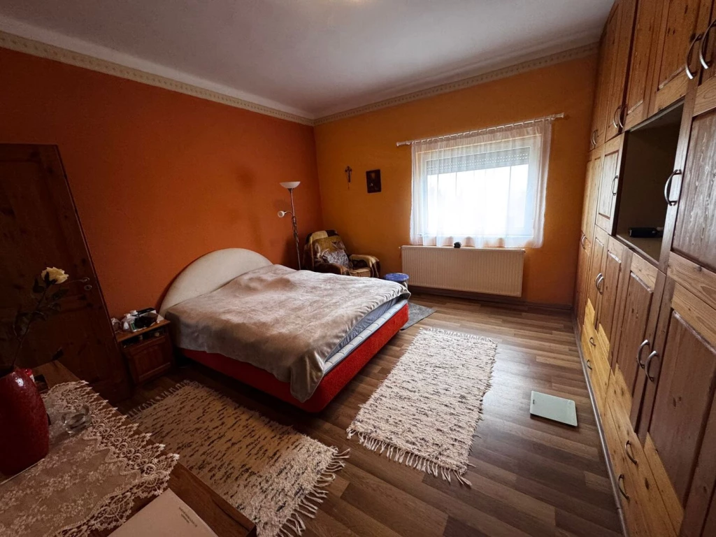 Eladó családi ház, Cserszegtomaj, Barát utca