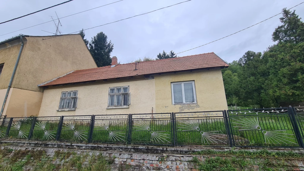 Eladó családi ház, Nagybakónak, Fő utca