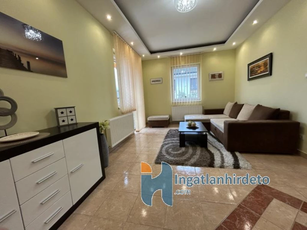 Eladó ikerház, Hajdúsámson, Sámsonkert, Hímes