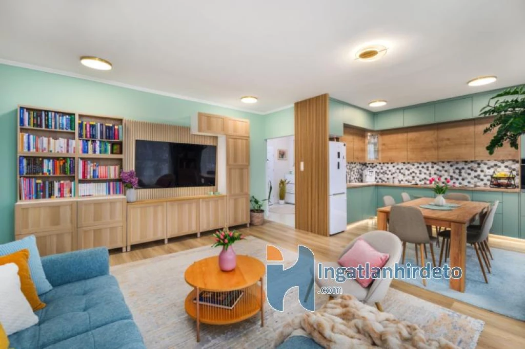 Eladó sorház, Telki, Darázs