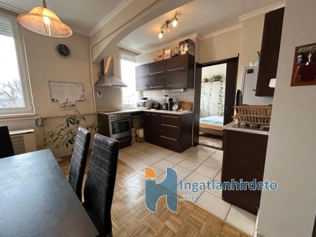 Eladó téglalakás, Debrecen, Belváros, Vörösmarty