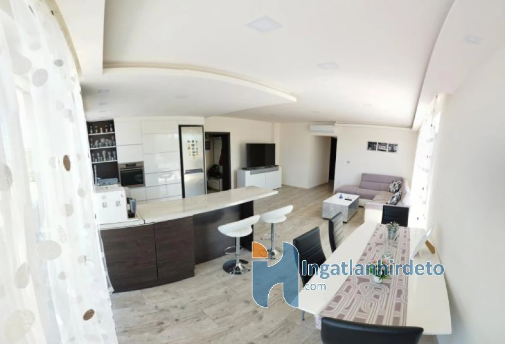 Eladó téglalakás, Debrecen, Nyulas