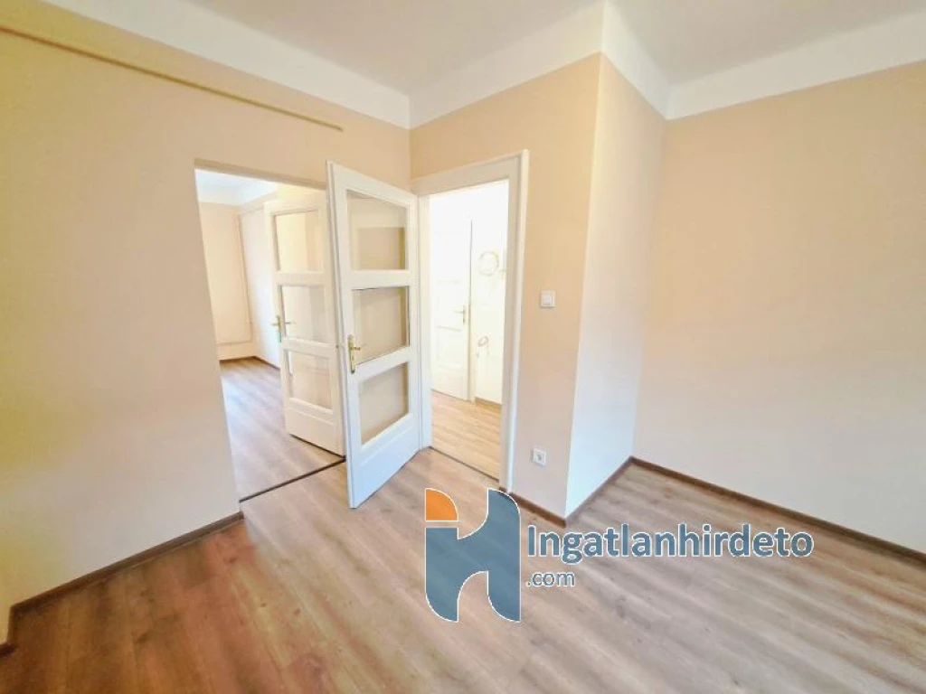 Eladó téglalakás, Budapest X. kerület, Pongrácz úti lakótelep, Csilla tca