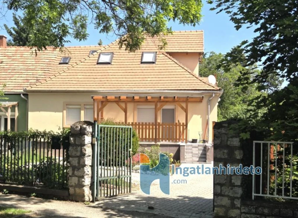 Eladó családi ház, Balatonfüred