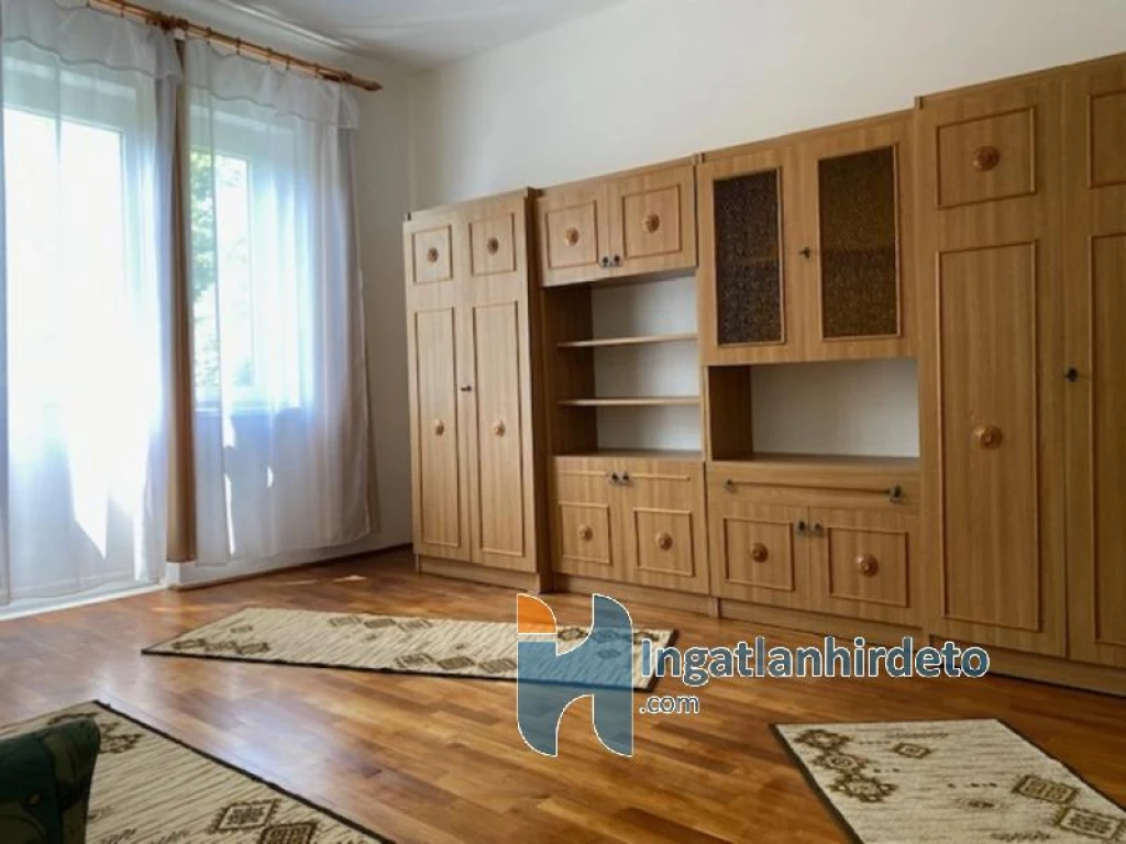 Kiadó téglalakás, Debrecen, Egyetemváros, Serház 6