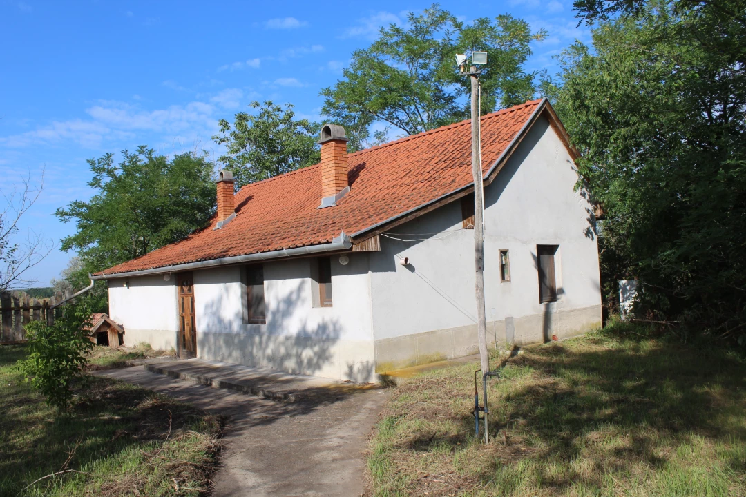 Eladó családi ház, Ópusztaszer