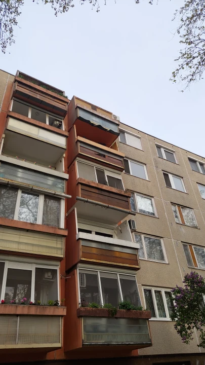 c3-1-name c2-20-name, Szeged, Kereszttöltés utca 16