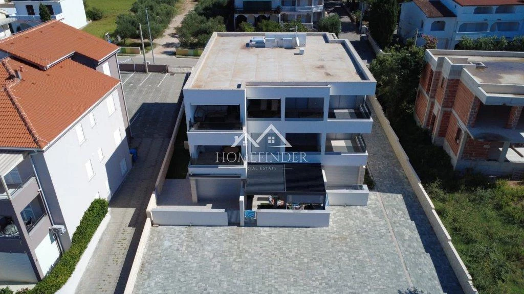 PAG SZIGET - EXKLUZÍV APARTMAN 30m A TENGERTŐL