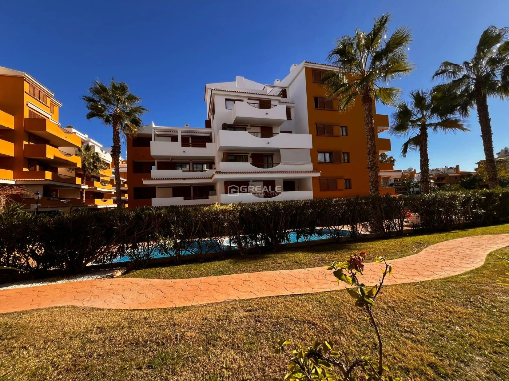 Eladó apartman - Punta Prima