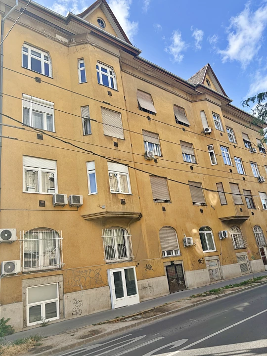 Eladó téglalakás, Budapest XIV. kerület