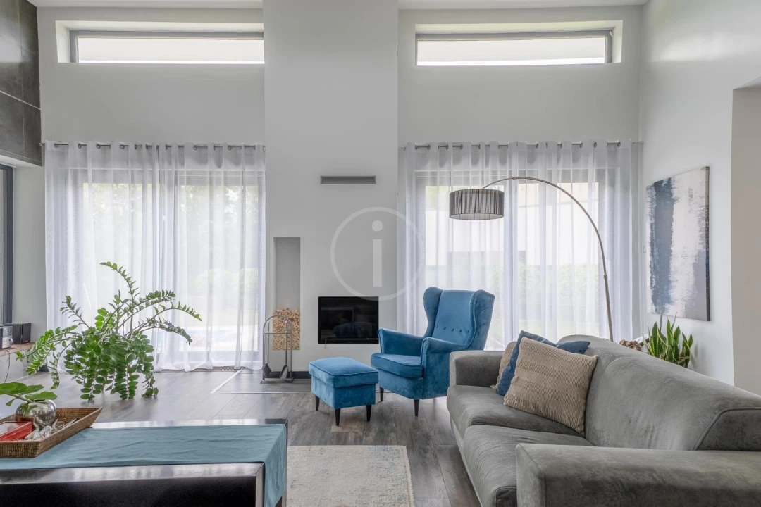 Eladó családi ház, Mogyoród