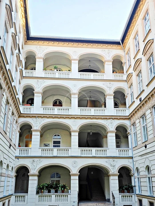 Eladó téglalakás, Budapest IX. kerület, Lónyay utca