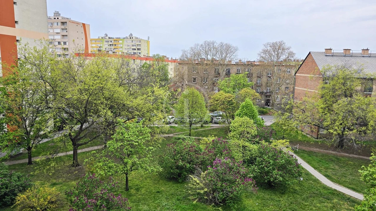 Eladó panellakás, Budapest XIV. kerület, Pillangó park