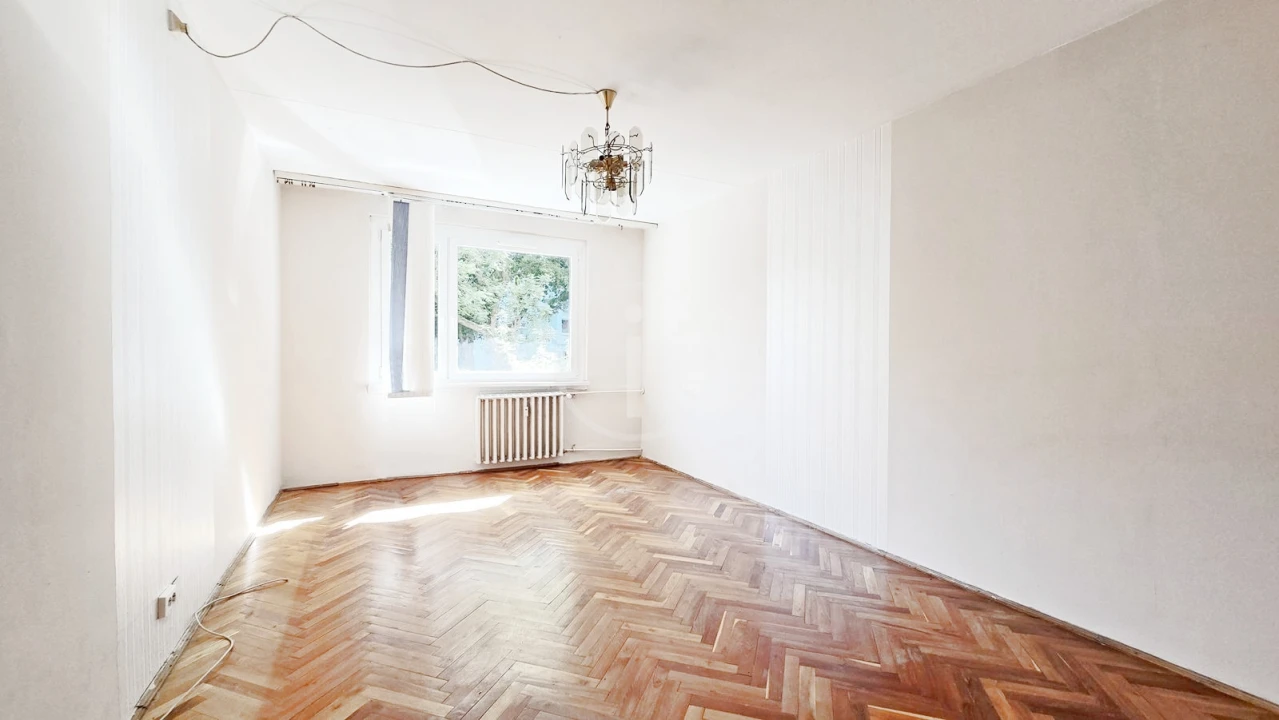 Eladó panellakás, Budapest XV. kerület, Erdőkerülőutca